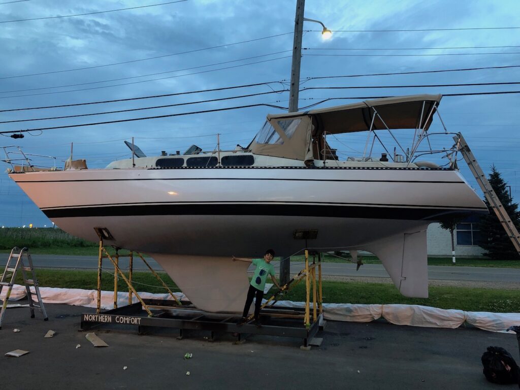 Finishing the Hull Stripes and Painting the Hull painting the hull